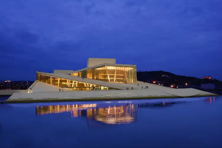 Hotels near Oslo Opera House