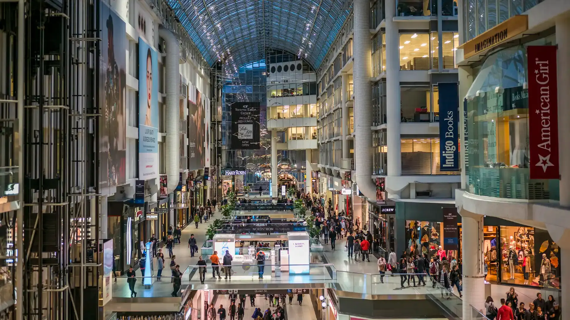 Hotels near CF Toronto Eaton Centre