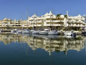 Puerto Marina Benalmádena Official