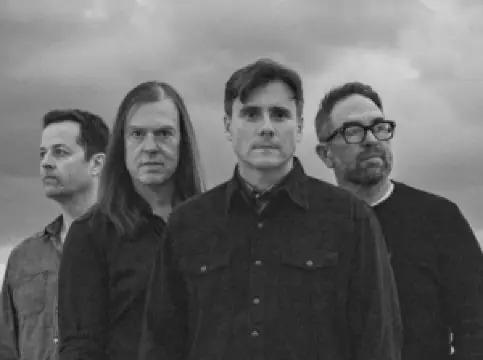 ベンド | Jimmy Eat World《Bleed American》25周年記念コンサート