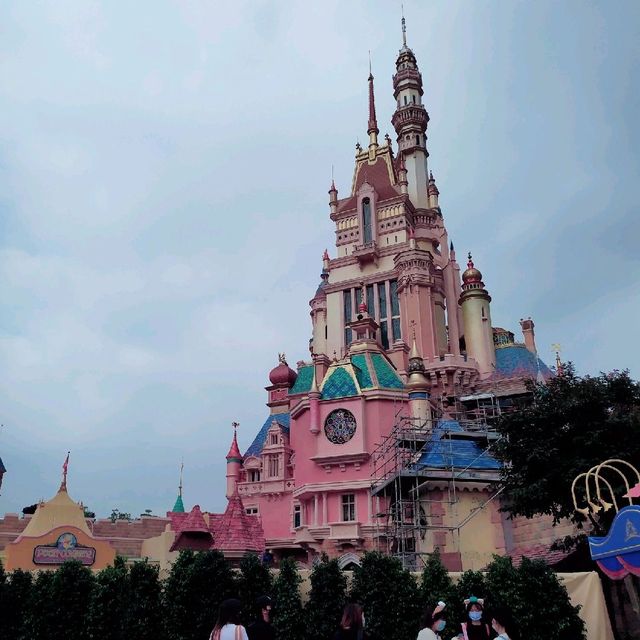睇新嘅城堡 | 萬聖節去咗迪士尼樂園！