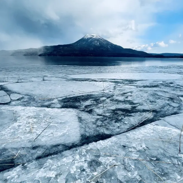 【阿寒湖】期間限定！湖氷が織りなす奇跡