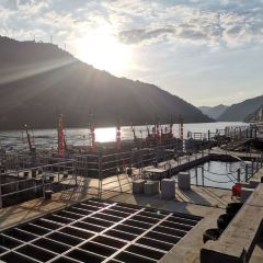 Luotong Jiuxing Fishing Village Restaurant 여행 사진
