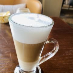 上海佘山茂御臻品之选酒店·天际大堂吧 User Photo