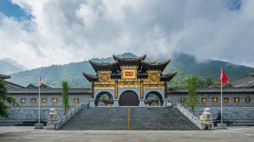 The Lingshan Temple