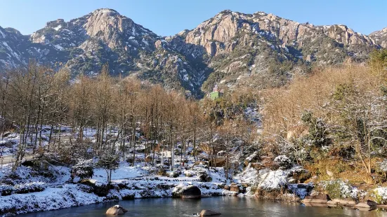 蓮花峰