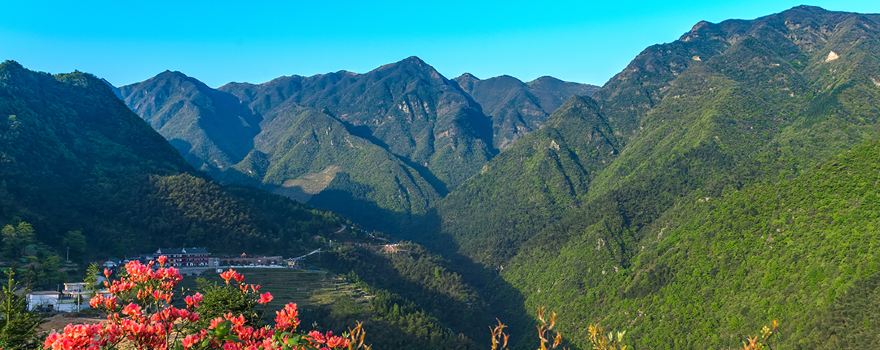 Guanyin Cave Ice Springs Scenic Area