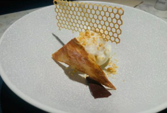 Le Gabriel User Photo