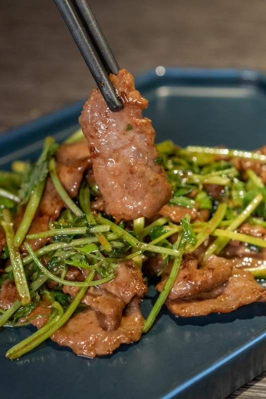小炒黄牛肉