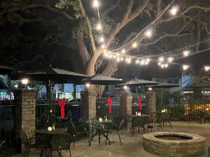 Three Birds Tavern