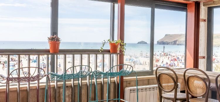 Surfside Polzeath