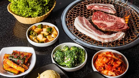 Kong’s BBQ 콩스바베큐 No Booking Walk In Only-Last seating lunch 2-3pm dinner 9-10.30pm