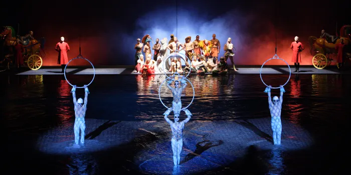 "O" by Cirque du Soleil image 0