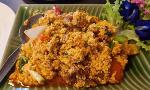 Khun mor cuisine