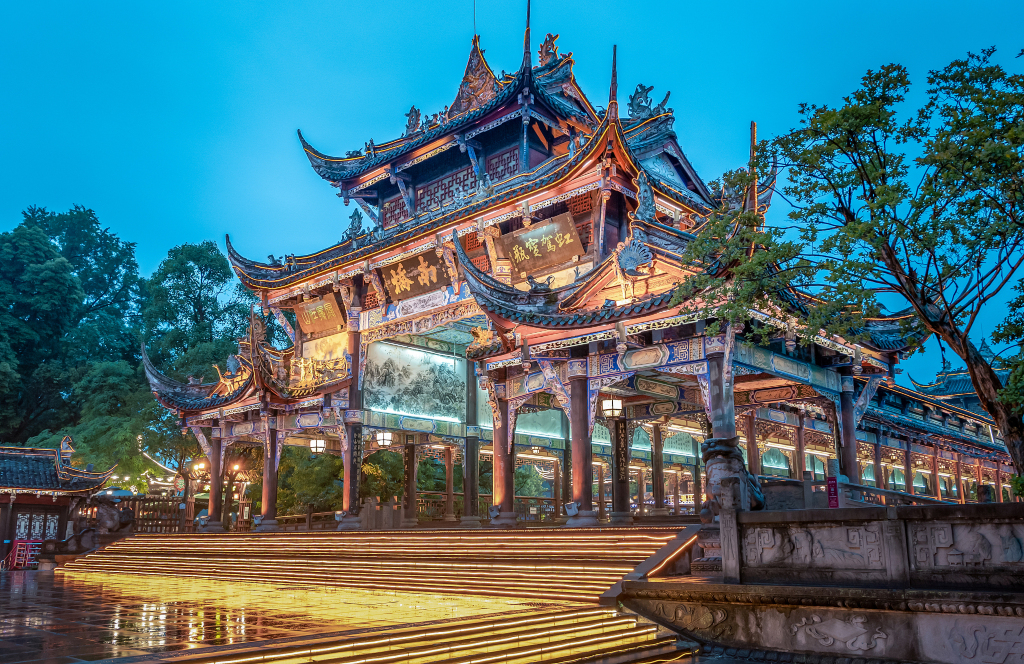 Popular Night Attractions in Dujiangyan