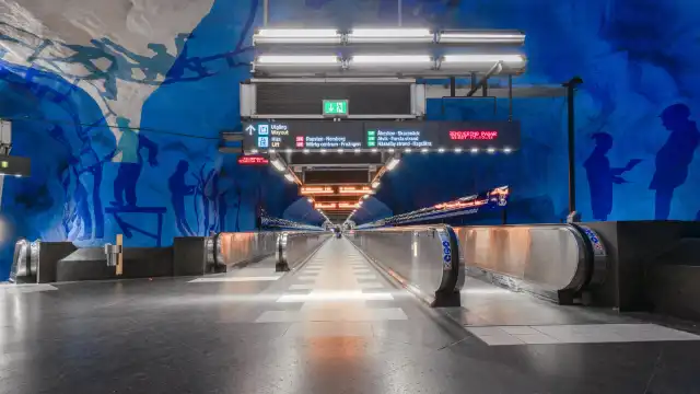 Hotels near T-CENTRAL Station