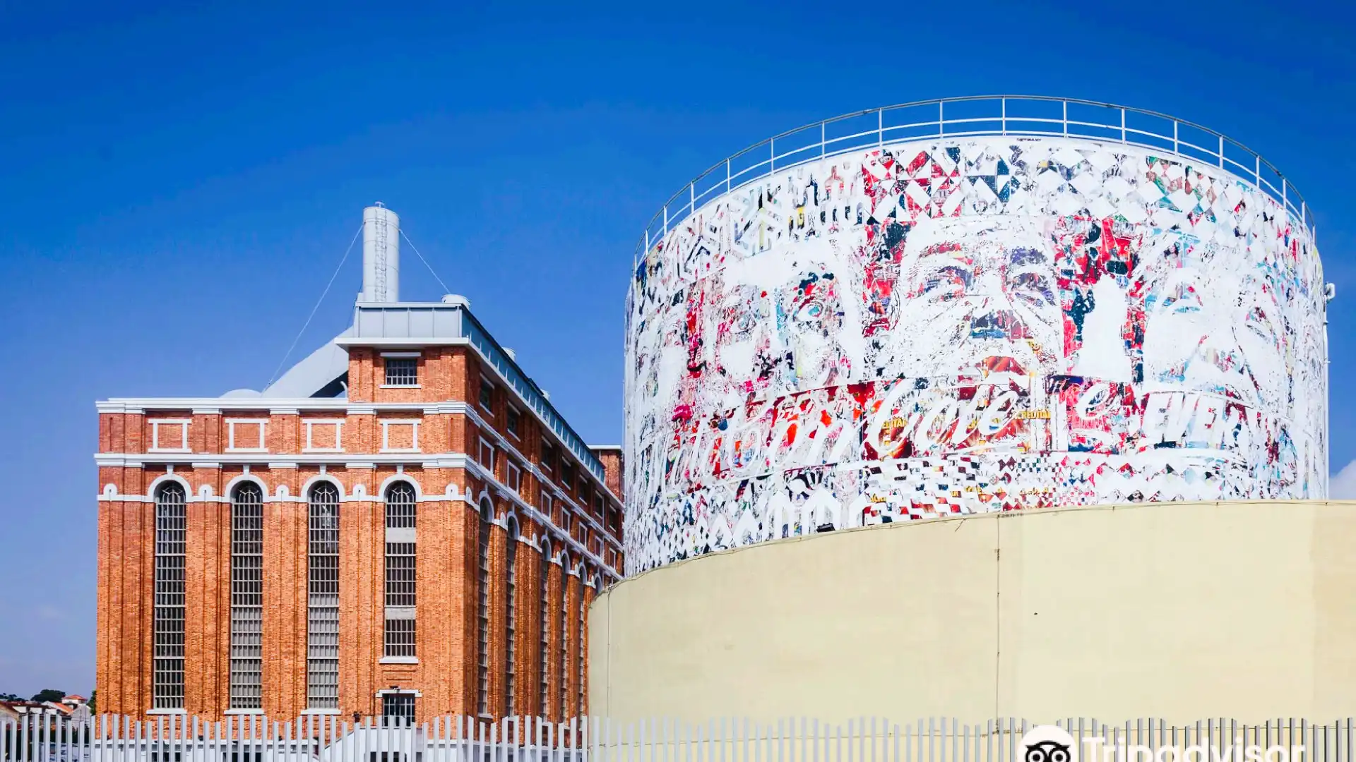 Hotels near Tejo Power Station