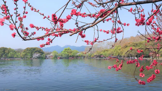 3_West Lake