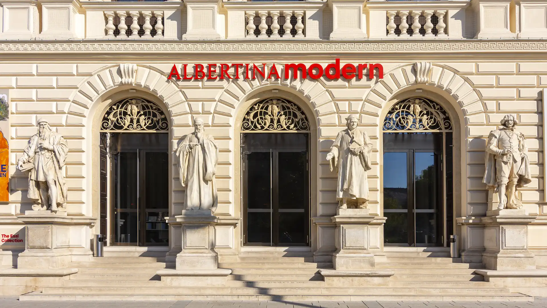 Hotels near Albertina Modern