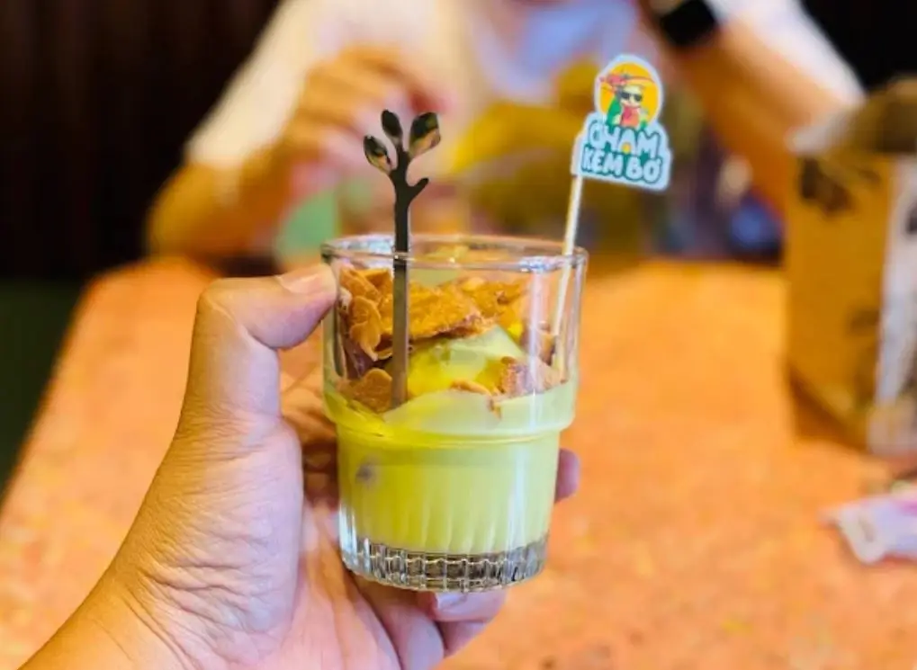 CHẠM Cafe & Kem Bơ Đà Lạt - Khu Hoà Bình