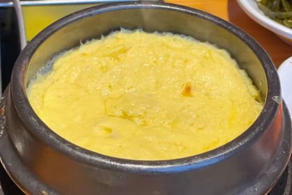 新章鱼韩料屋(山大店)