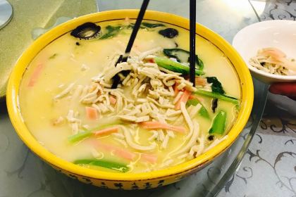 大三元酒店(宝龙店)