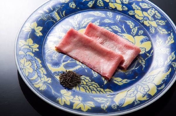 Nikunotakumi Miyoshi