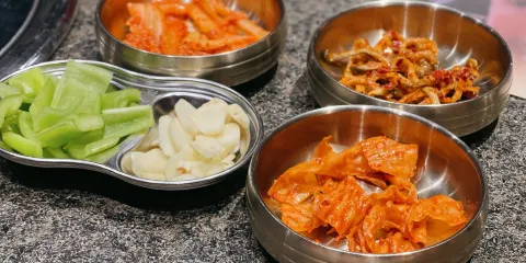 8號倉庫烤肉名家(世光路總店)