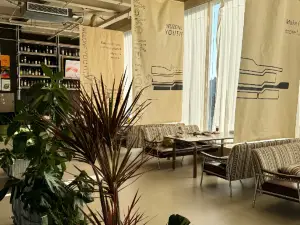 無中友生Bistro