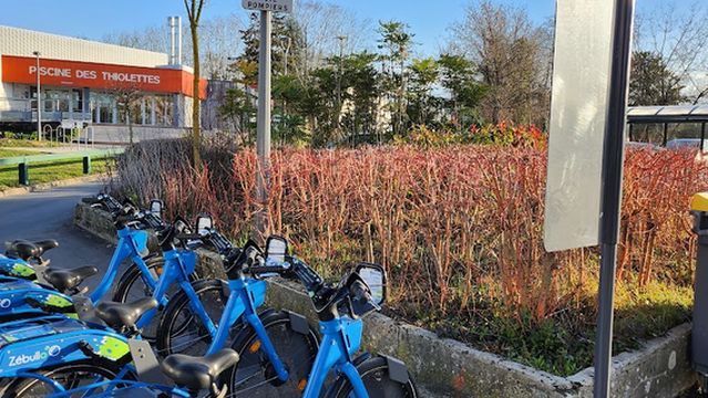 Piscine des Thiolettes