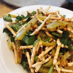 何记乡村菜馆 User Photo