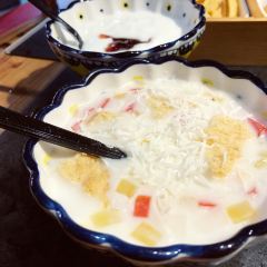 香村老汉木桶鱼.酸菜鱼(开发区火车站店) User Photo