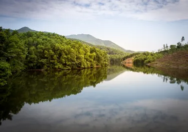 Deep Water Ecological Scenic Spot فنادق في شى شينغ