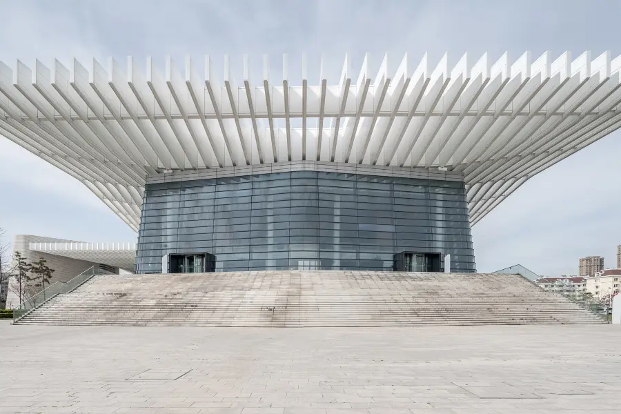 Qingdaoda Theater