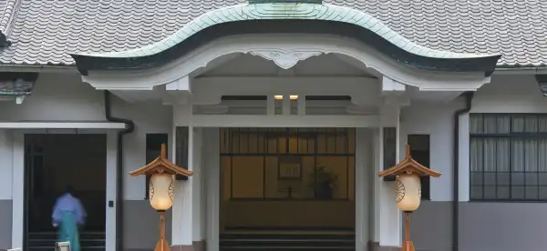 Manazuru