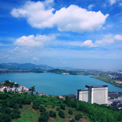 3-звездочные отели в г. Циси