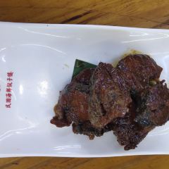 MINGUOHAIXIANJIAOZILOU User Photo