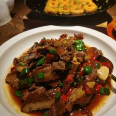 HUANG SHAN LAO MA User Photo