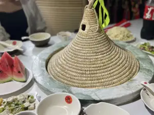 渔珺传奇石锅鱼(肃宁店)
