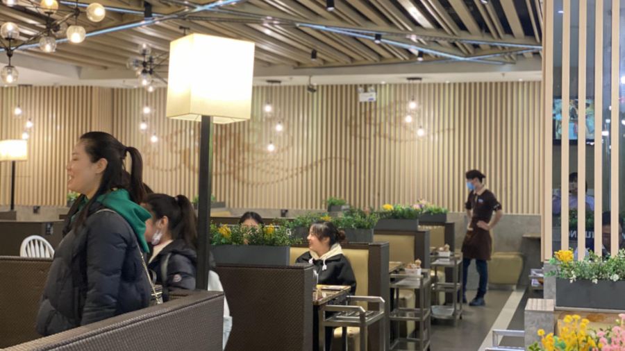 黄记煌三汁焖锅(万豪广场店)