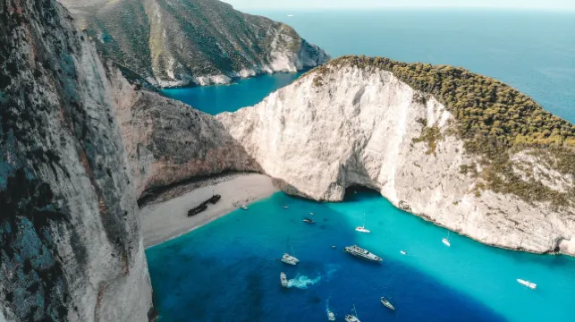 La beauté de Navagio Beach