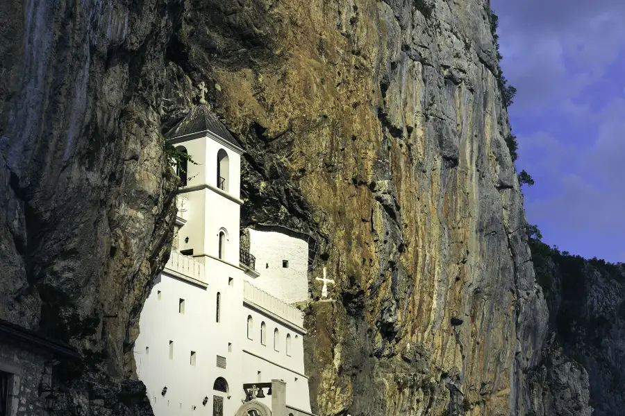 奧斯特洛修道院