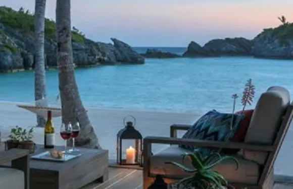 Beach Club - Hamilton Princess & Beach Club