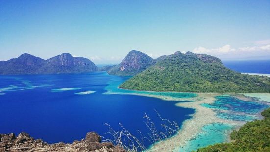 Bohey Dulang Hike Overlook