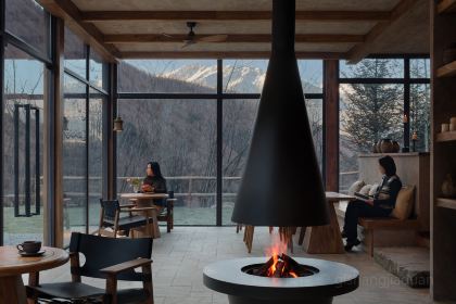 四姑娘山仰望星空·Vacilando度假庄园(长坪沟景区店)·猎户餐厅