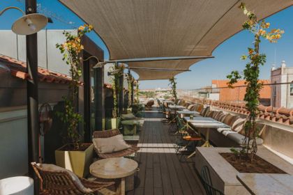 Lumi Rooftop Restaurant & Bar