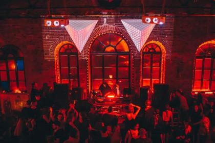 Gazgolder Club & Tea Room