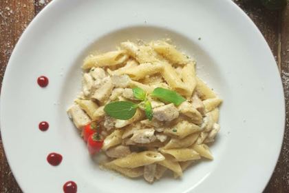 Narenjestan Restaurant