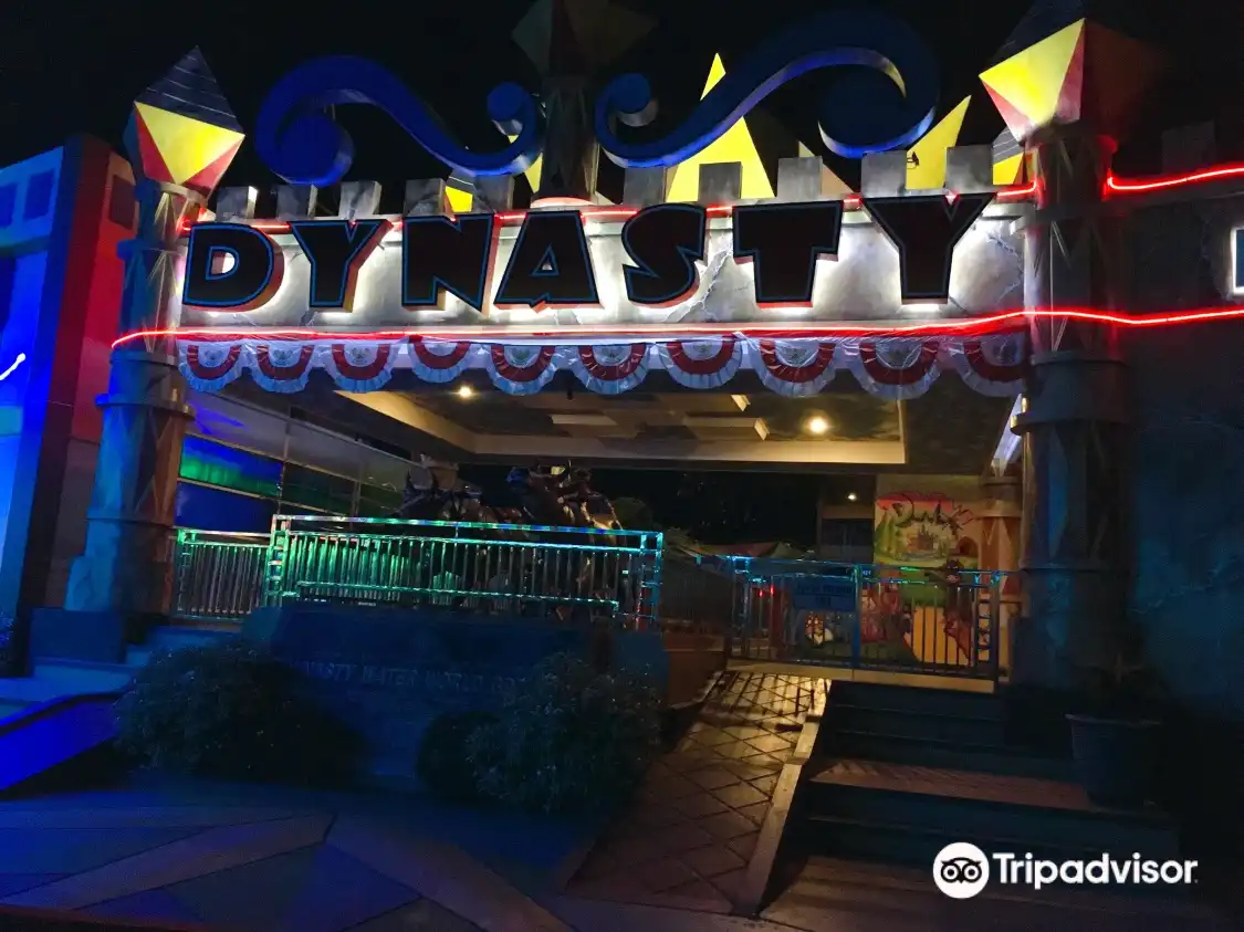 Hotel dekat Dynasty Water Park
