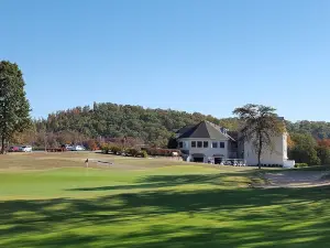 Woodlake Golf, Lodge, and Steakhouse